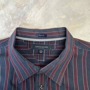 Tommy Hilfiger Mens XL Long Sleeve Button Down Dress Shirt Blue/Red Striped